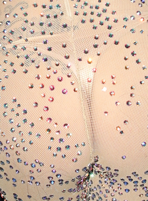 Lady Gaga flashar stringtrosorna. Lady Gaga flashar stringtrosorna.
