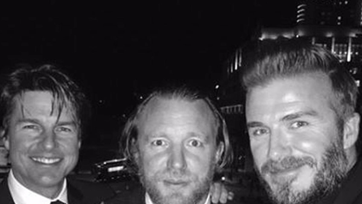 David Beckham, Guy Ritchie och Tom Cruise käkar middag i London. 