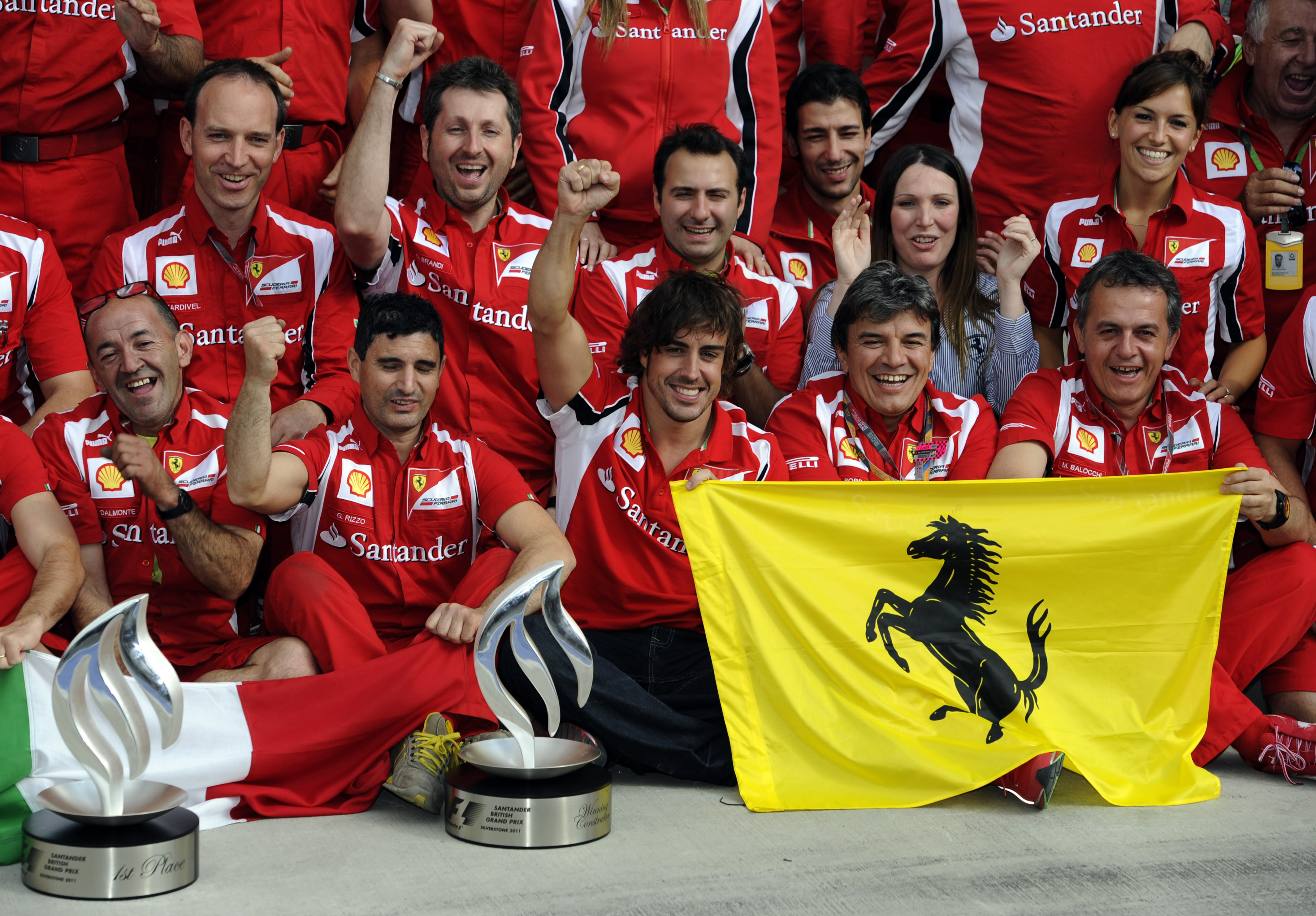 Stor fest efter Ferraris seger.