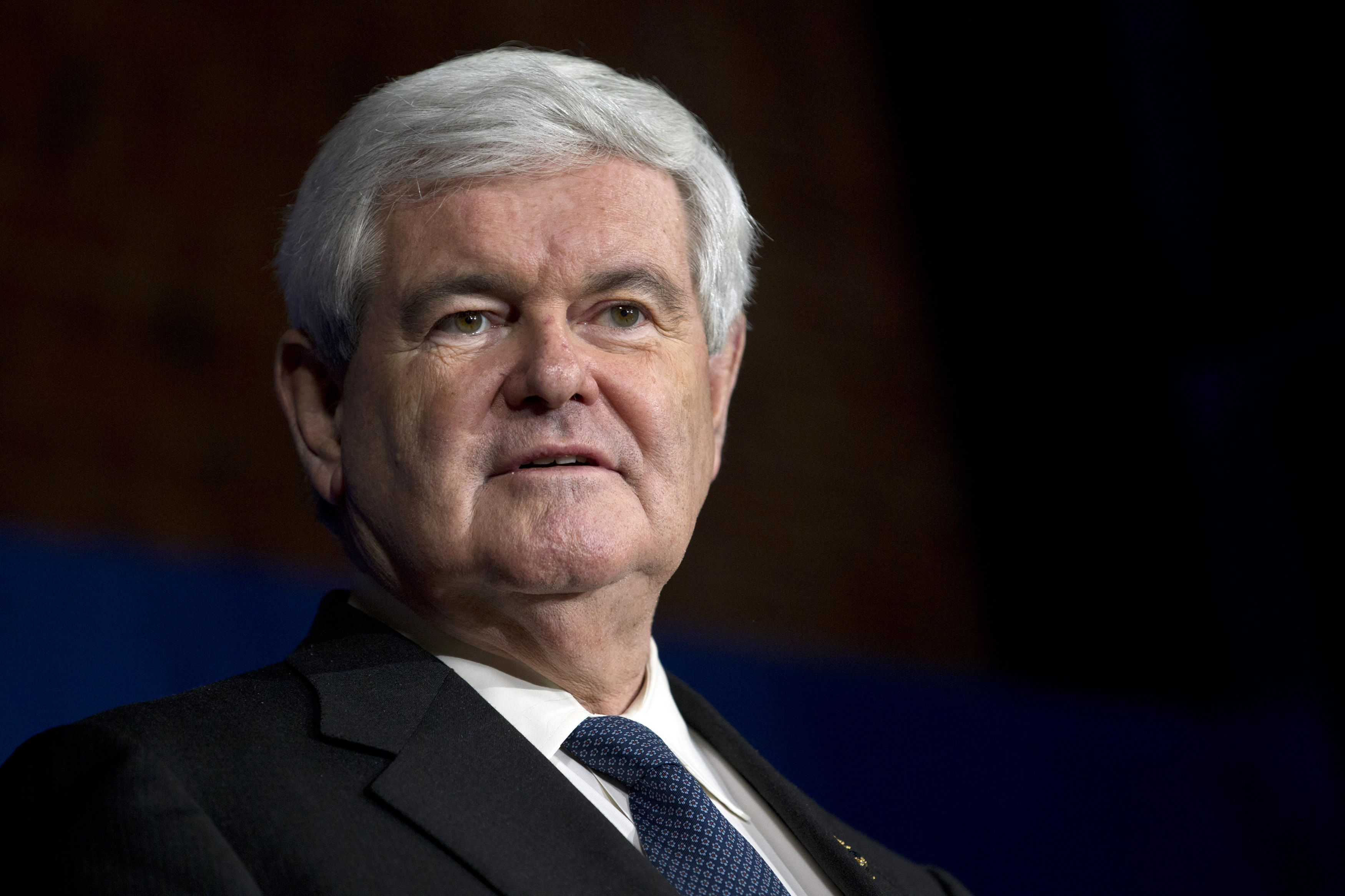 Nu kan han utmana Newt Gingrich som de konservativas kandidat.