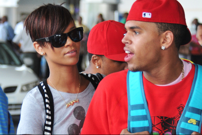Efter att Brown misshandlat Rihanna tog hon helt avstånd från honom.