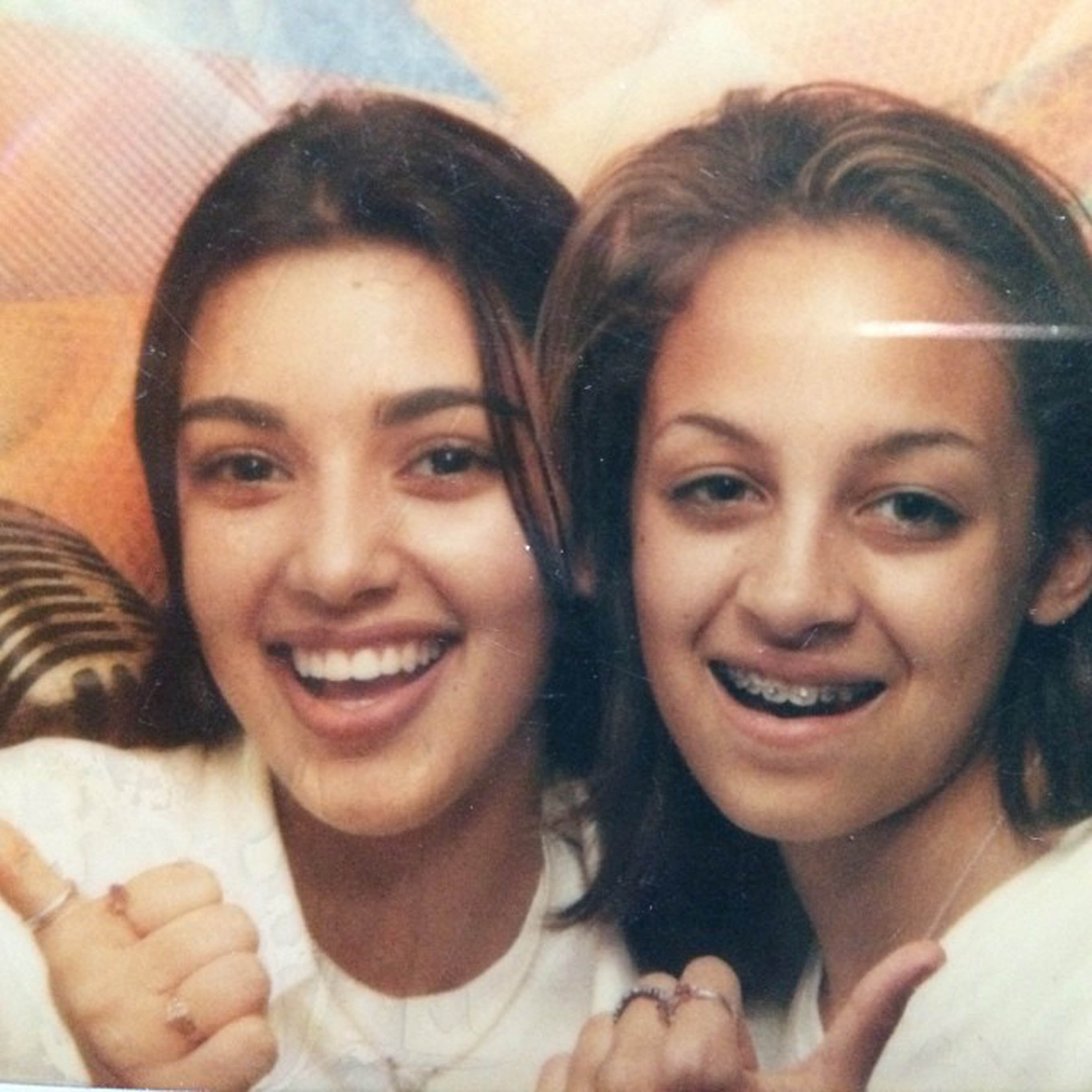Kim Kardashian körde en trowback på henne och Nicole Richie från tiden innan sexvideos och rump-selfies. Kim Kardashian körde en trowback på henne och Nicole Richie från tiden innan sexvideos och rump-selfies.
