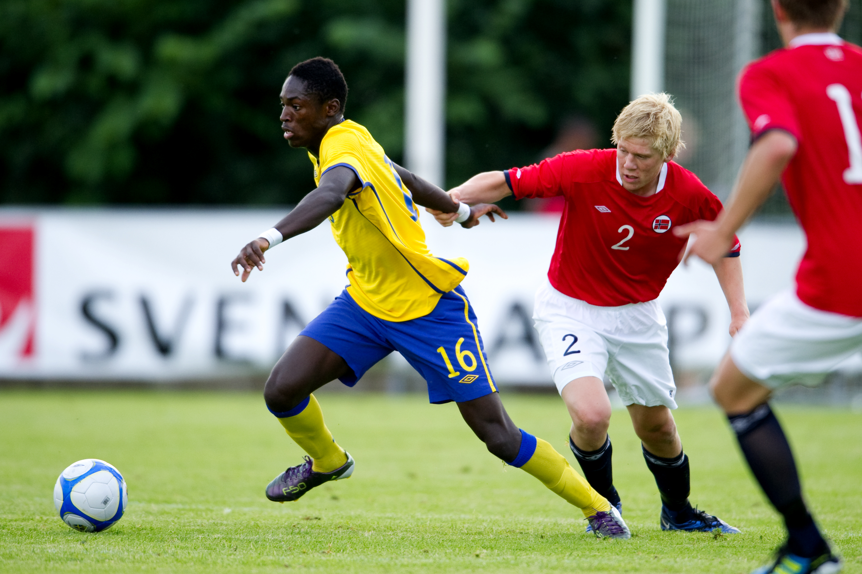 Fotboll, Edward Owusu, Teteh Bangura, Mohamed Bangura, AIK, Allsvenskan