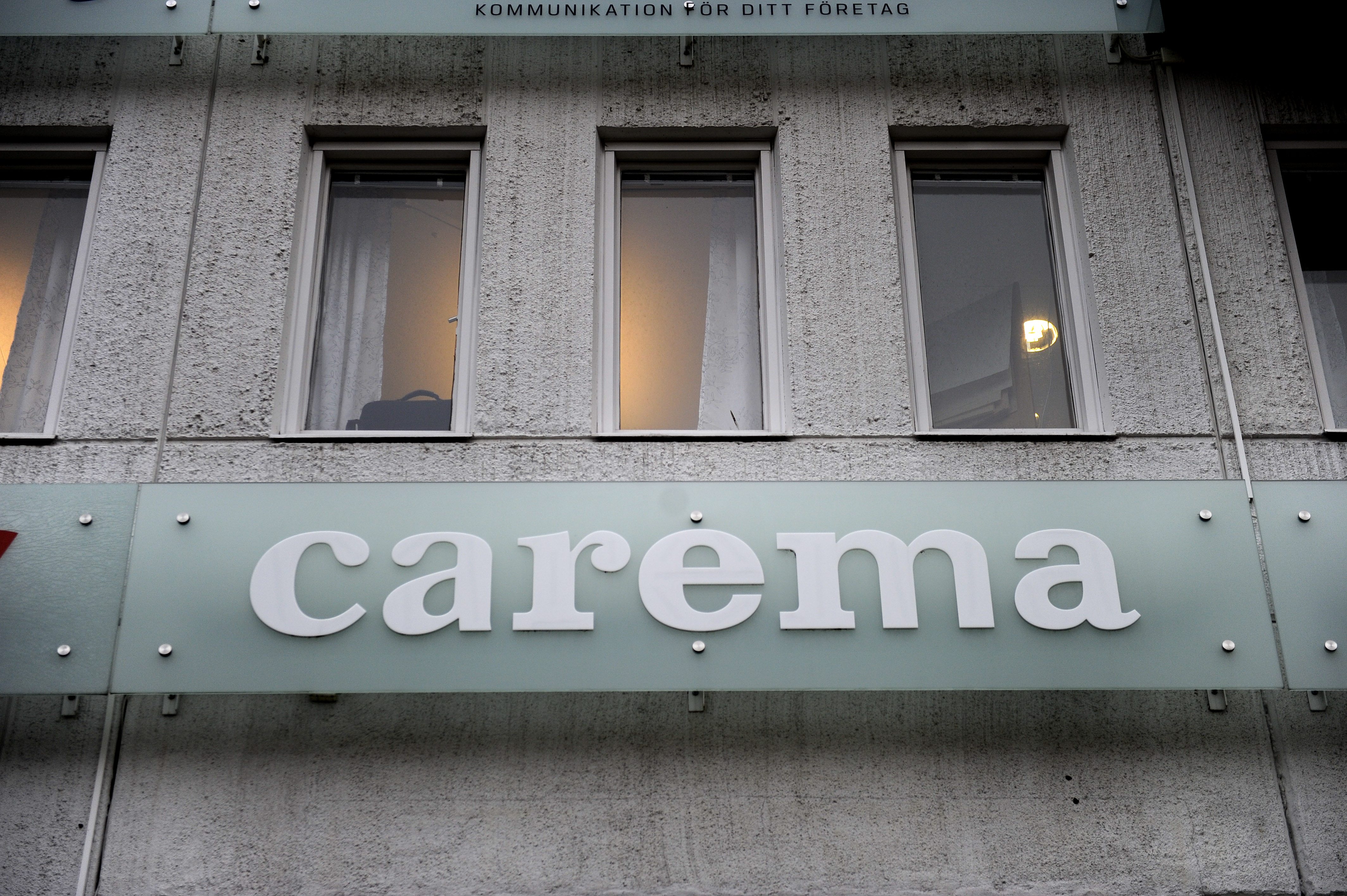 Carema kopplas återigen samman med Moderaterna, den här gången har Stockholms stad köpt mediahantering av PR-byrån Kreab, som har tydliga kopplingar till partiet.