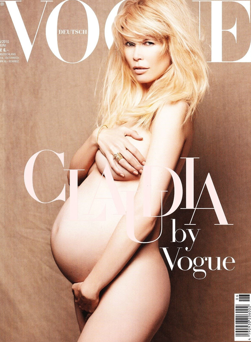 Claudia Schiffer på omslaget till Vogue. Claudia Schiffer på omslaget till Vogue.