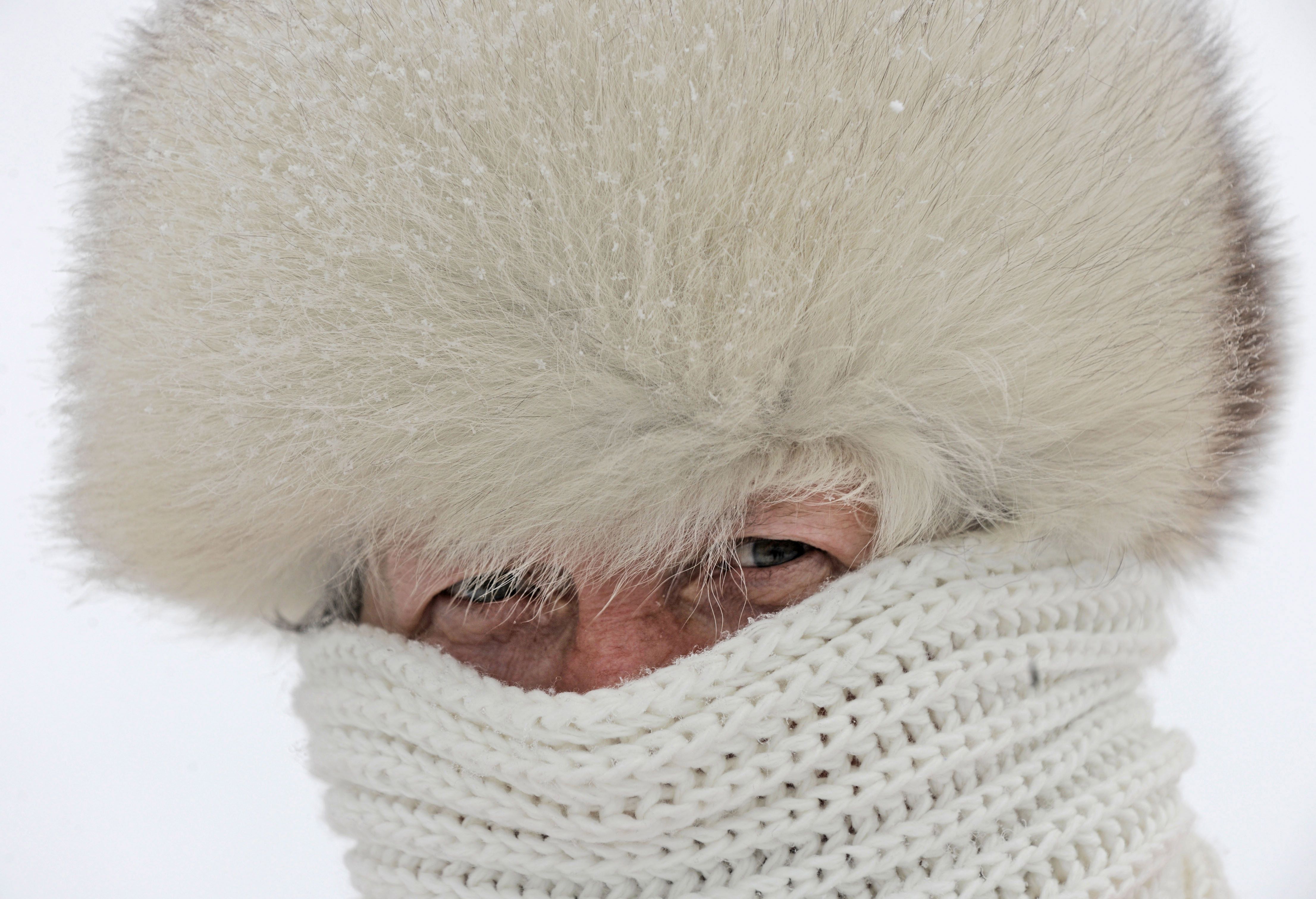 8. Förfrysning. Minusgraderna har etablerat sig i hela landet efter en minst sagt blöt och mörk vinter. Du som väntat med att köpa vinterskor och vinterjacka gör nog bäst i att inte gå ut i nuläget, särskilt inte en dag som denna. 8. Förfrysning. Minusgraderna har etablerat sig i hela landet efter en minst sagt blöt och mörk vinter. Du som väntat med att köpa vinterskor och vinterjacka gör nog bäst i att inte gå ut i nuläget, särskilt inte en dag som denna.