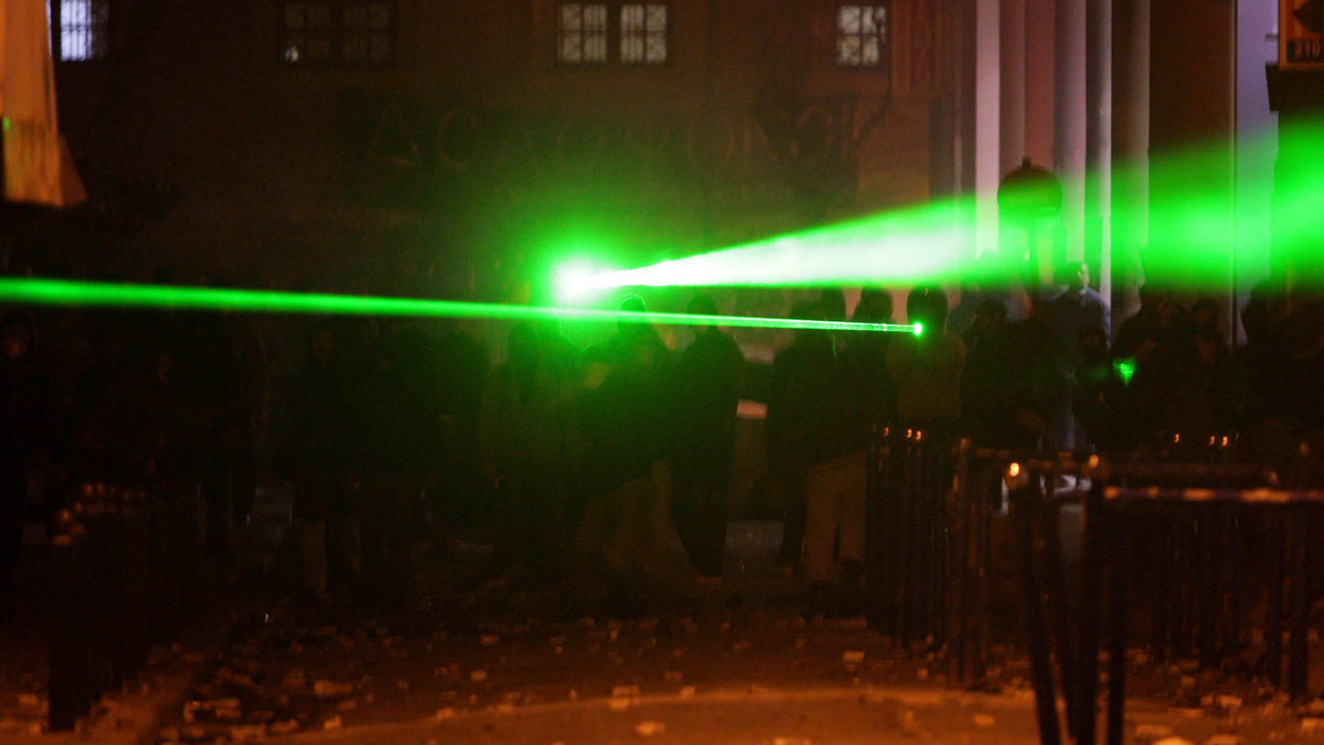 För femte kvällen i rad besköts någon med grön laser i Landskrona. Bilden är från ett annat tillfälle.