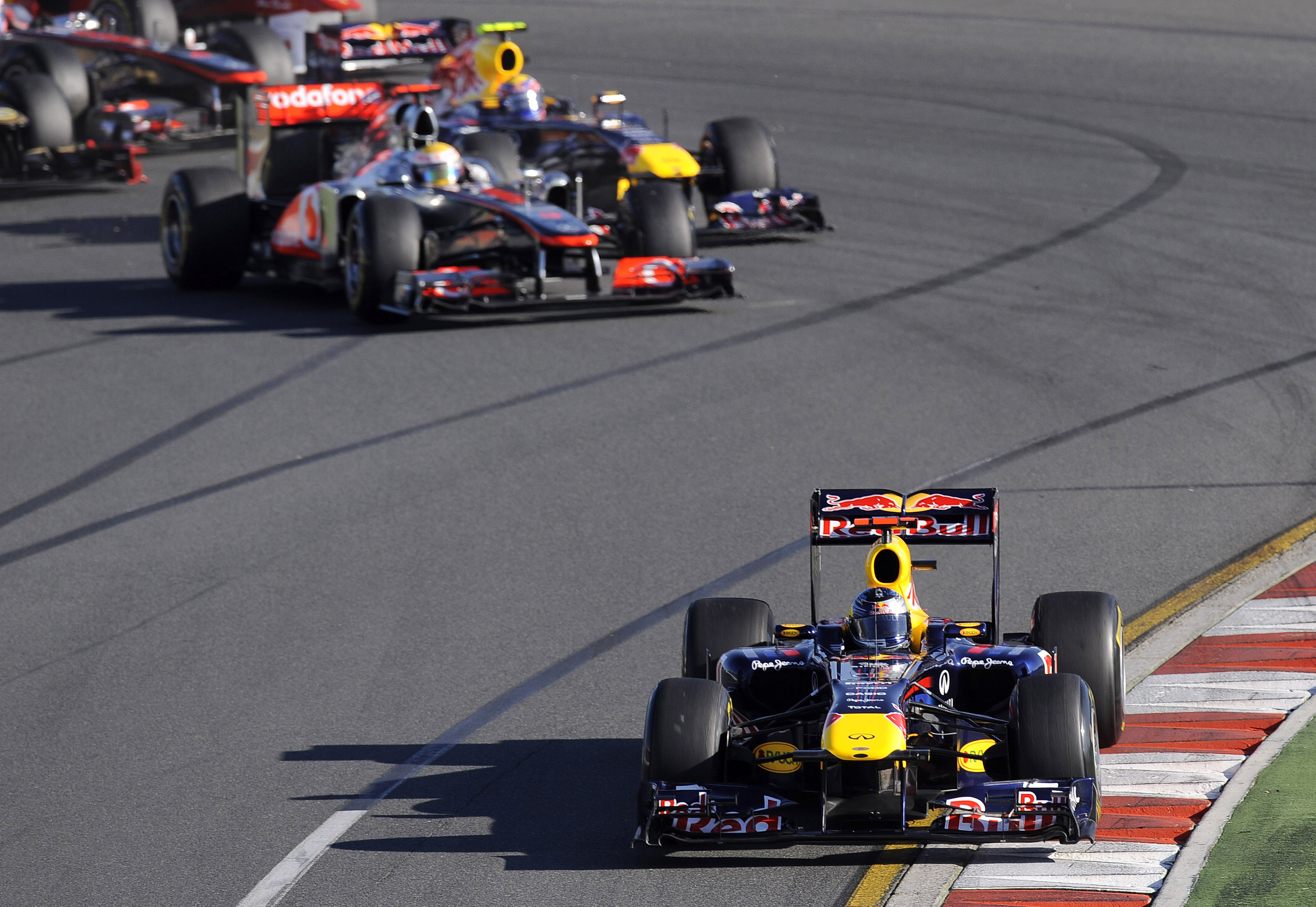 Melbourne, Red Bull, Sebastian Vettel, Formel 1, Lewis Hamilton, Säsongspremiär