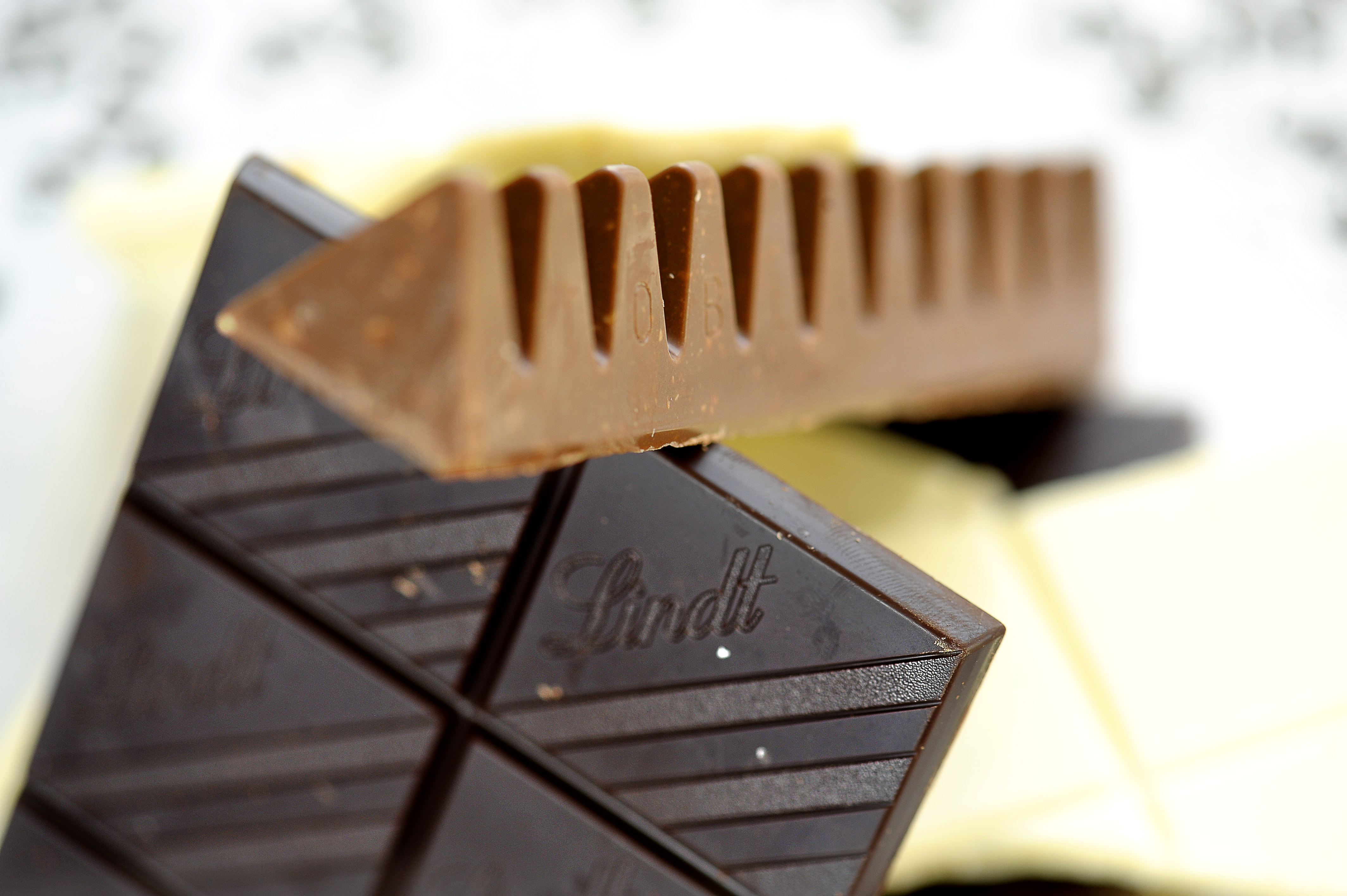 och chokladkaka har visat sig vara näst intill lika beroendeframkallande som... 