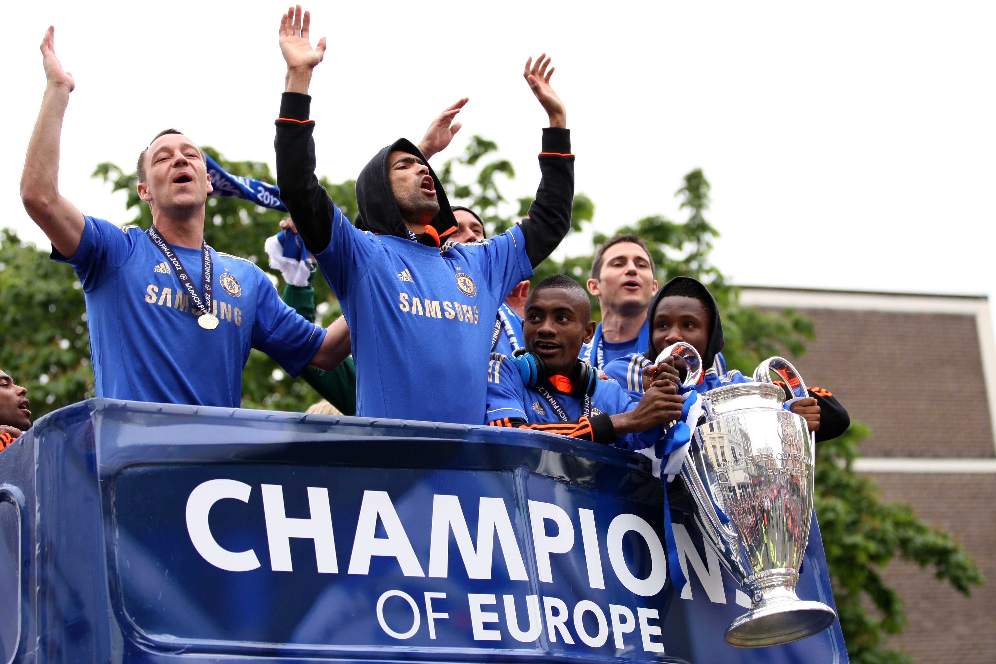 John Terry och hans Chelsea har återvänt till London. John Terry och hans Chelsea har återvänt till London.
