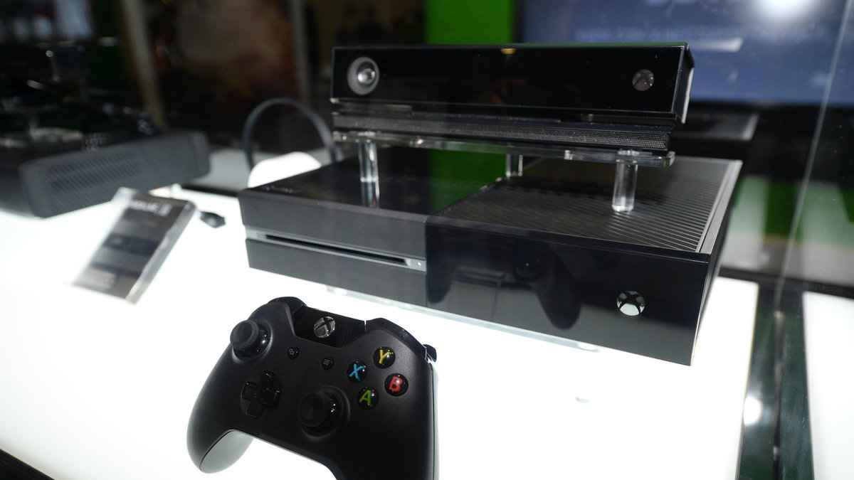 Utmanaren Xbox One släpps i Sverige först tidigt nästa år. 