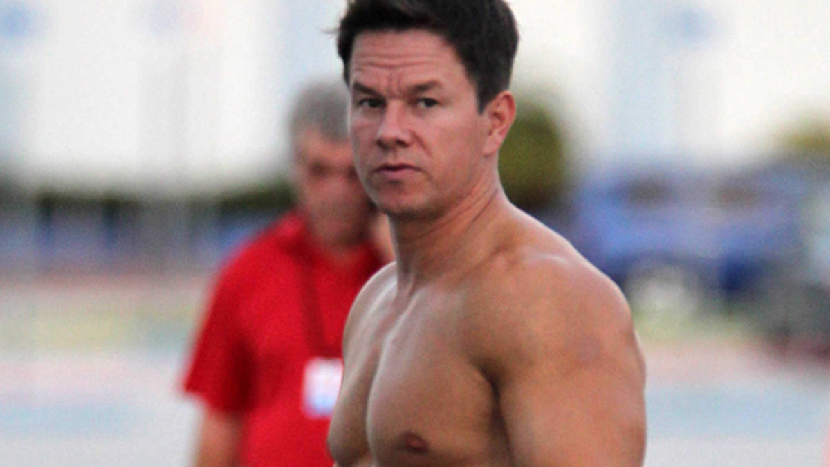 I filmen "Pain & Gain" spelar Wahlberg mot just Dwayne Johnson.