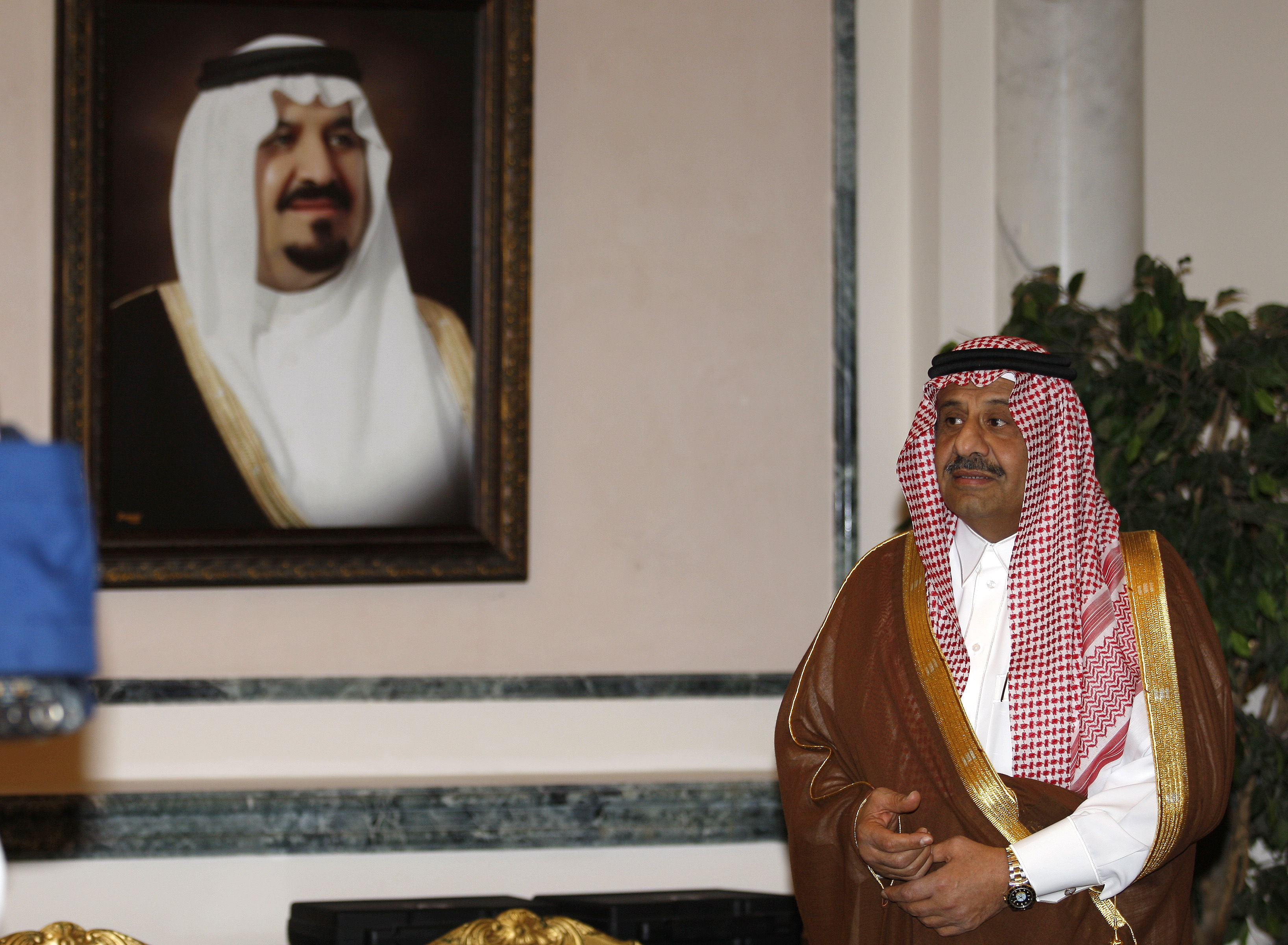 Saudiarabiens prins Khaled, tillika försvarsminister - en av de som svenska myndigheter varit i kontakt med om fabriken.
