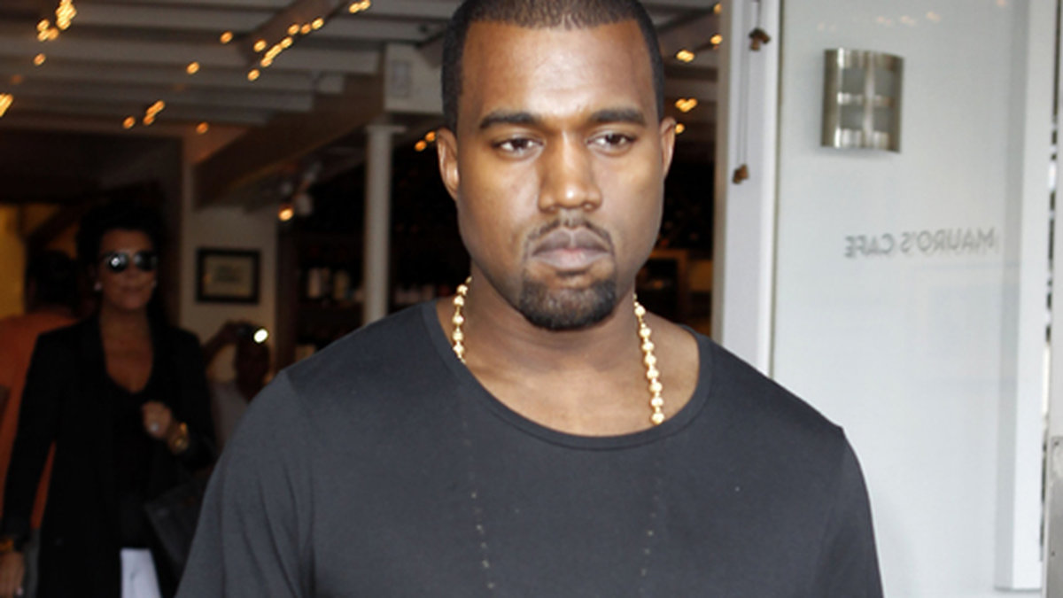 Kim har nyligen lagt vantarna på hunken Kanye West som nu även är en del av familjen.