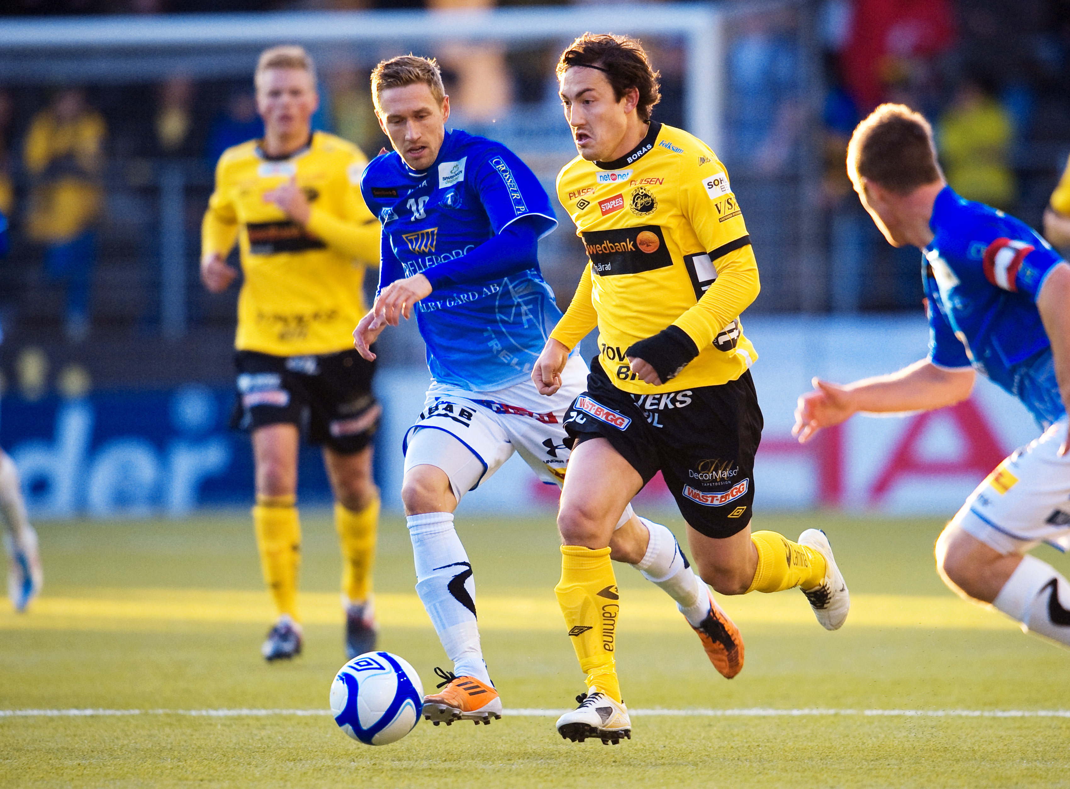 24. Stefan Ishizaki, högermittfältare. Betyg: 4/5. Vass ytter som ofta bjuder på delikatesser. Inlägg och frisparkar från kanterna är hans främsta styrkor. Alltid ett offensivt hot. 24. Stefan Ishizaki, högermittfältare. Betyg: 4/5. Vass ytter som ofta bjuder på delikatesser. Inlägg och frisparkar från kanterna är hans främsta styrkor. Alltid ett offensivt hot.