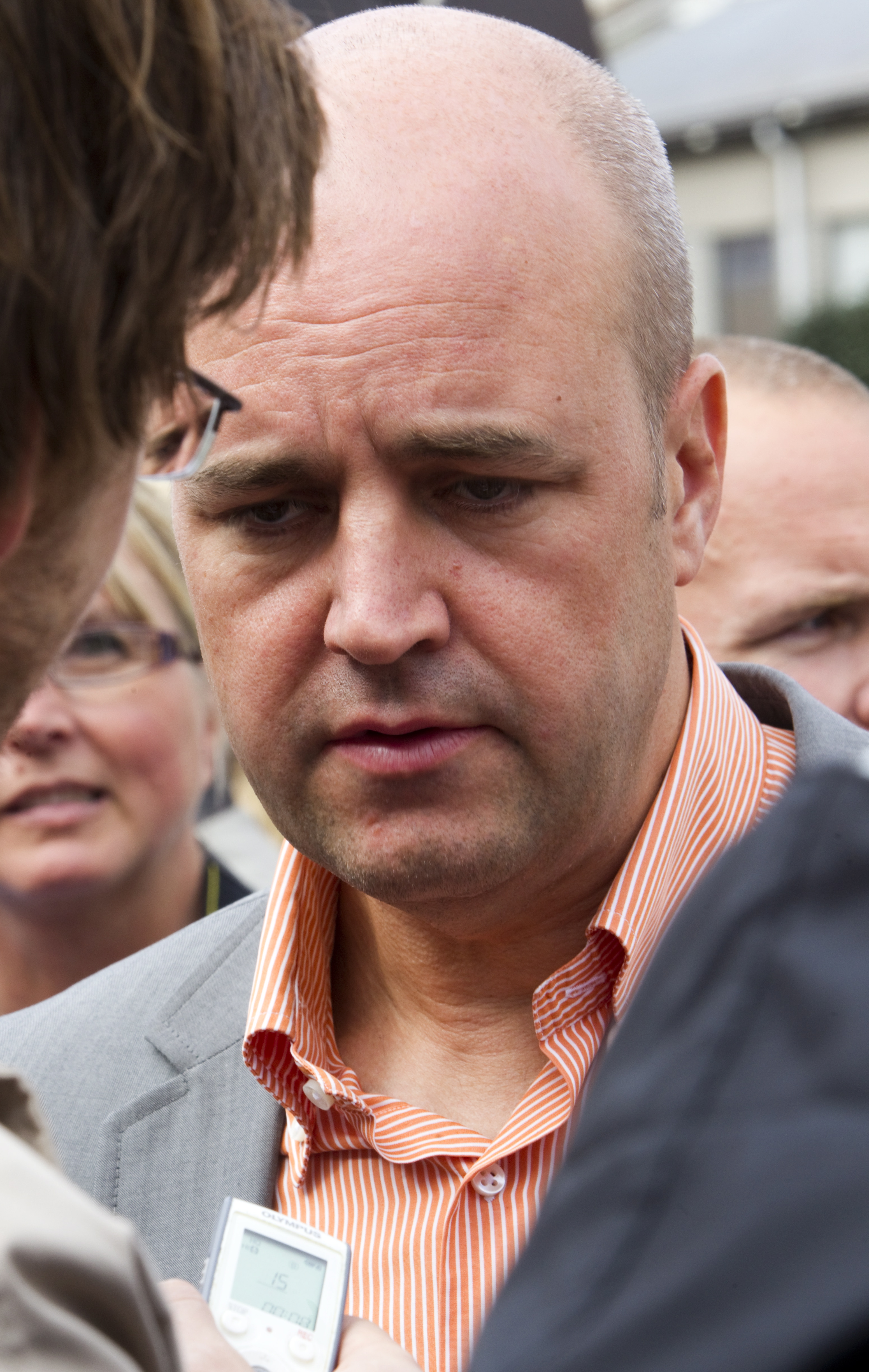 Fredrik Reinfeldt. Högersosse.