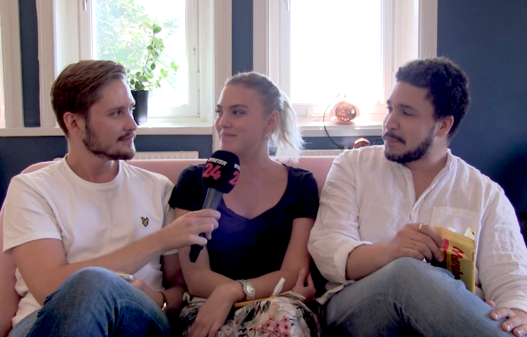 Nyheter24:s testpanel bestående av Eric Bornestav, Frida Eklöf och Sebastian Lundgren. Nyheter24:s testpanel bestående av Eric Bornestav, Frida Eklöf och Sebastian Lundgren.