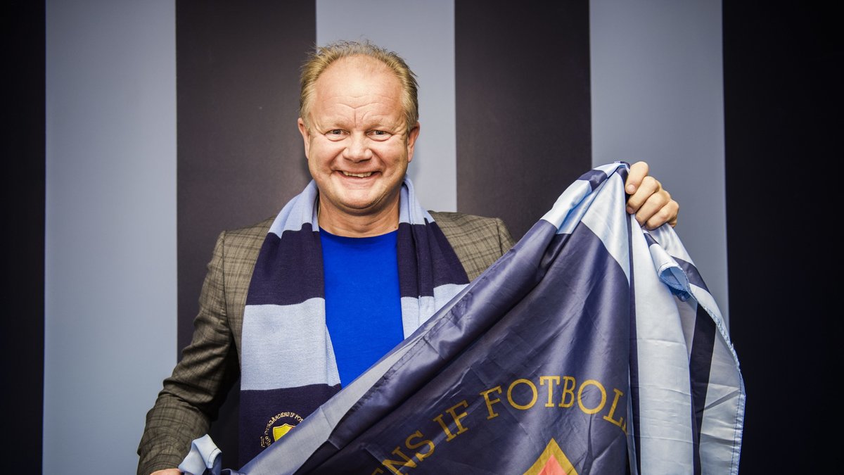 Per-Mathias Högmo är ny tränare i klubben och har inlett på ett strålande vis.