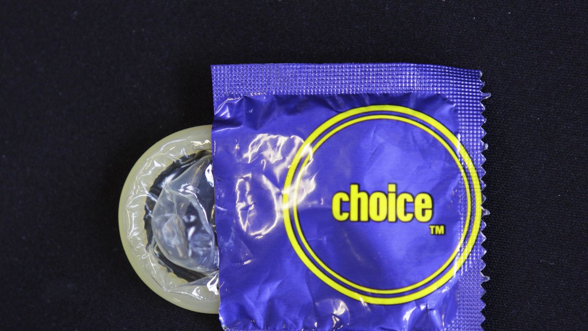 Nu är det bästa sättet att skydda sig mot klamydia att använda kondom. 