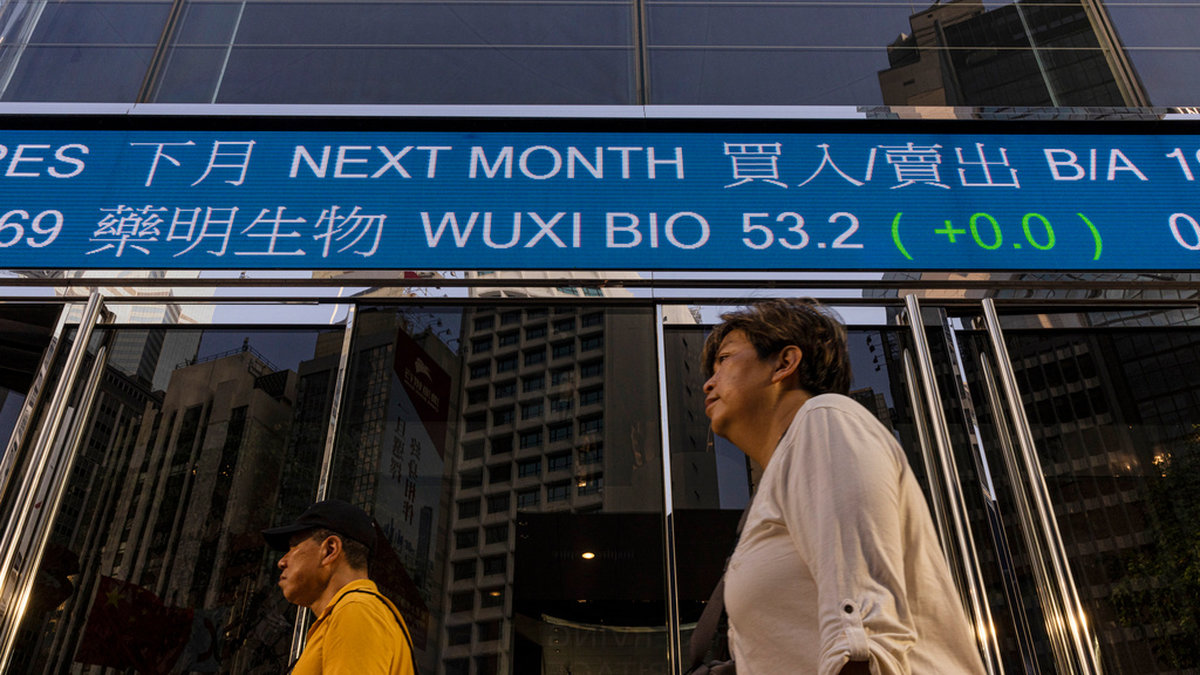 Börsen i Hongkong backade vid öppningen på måndagen. Arkivbild.