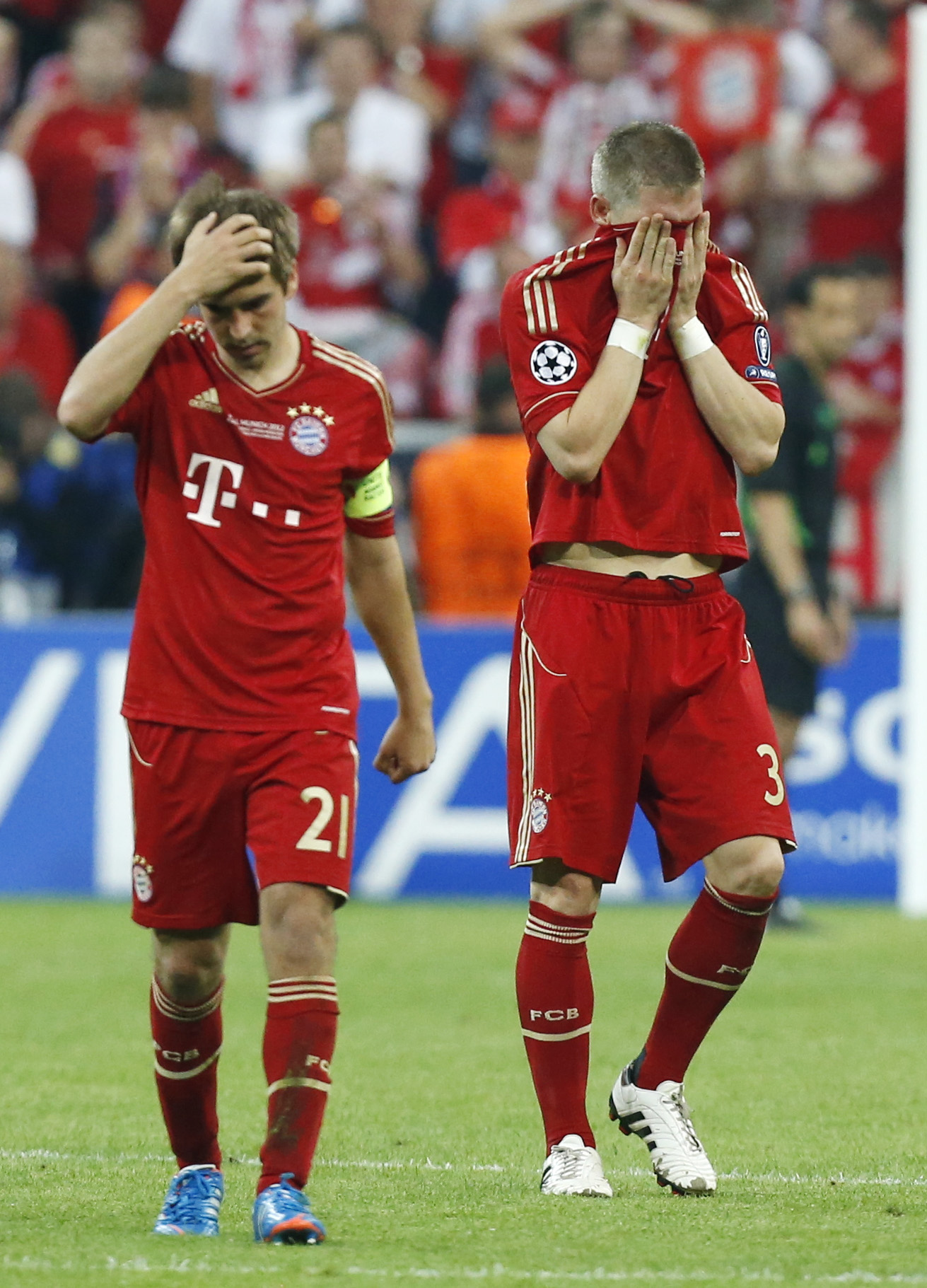 Kan Schweinsteiger och Lahm skaka av sig förlusten i Champions league?