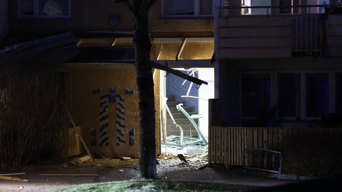 En detonation inträffade natten mot måndagen vid ett flerfamiljshus i Borås.