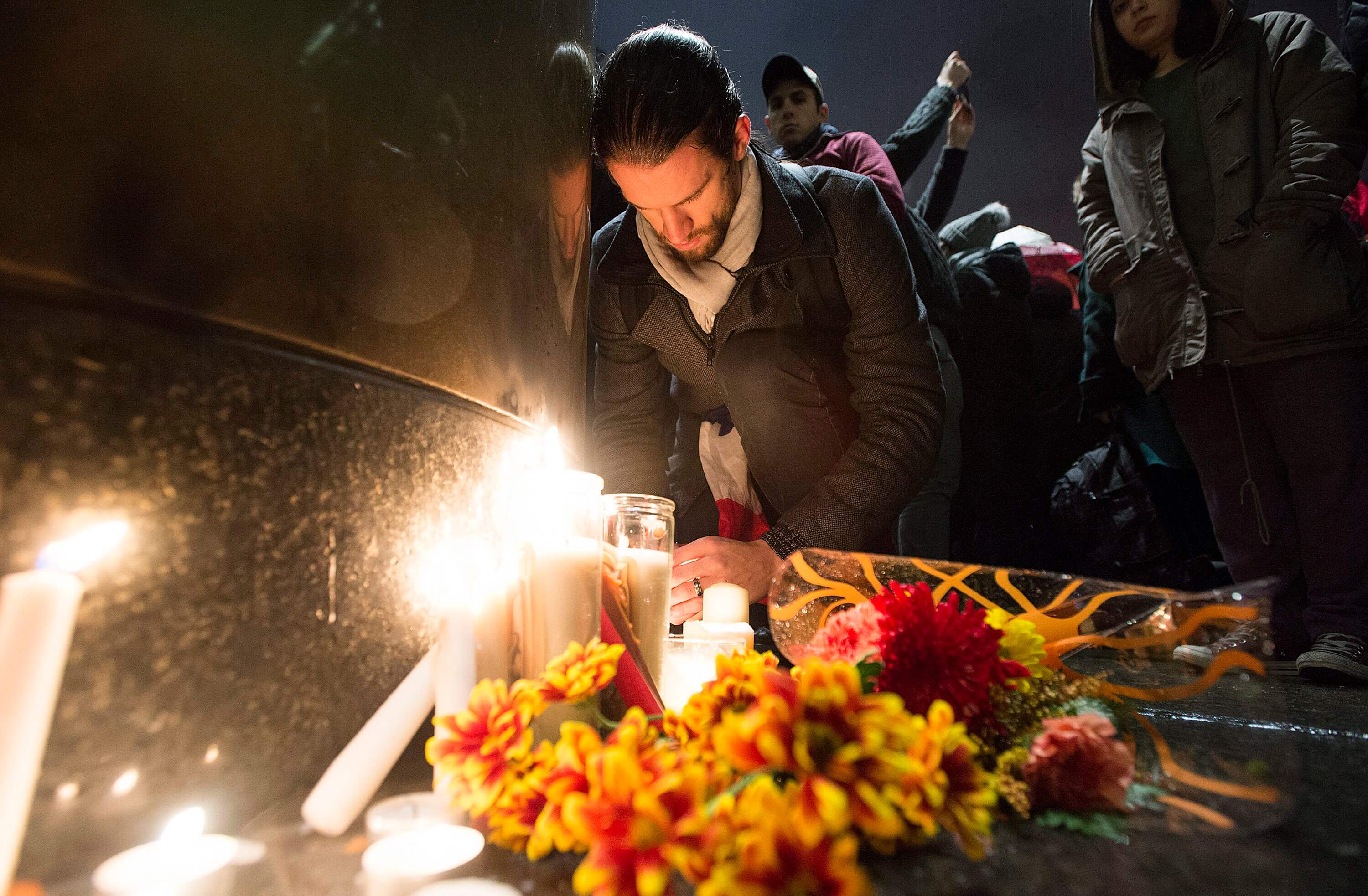 Bilder från attackerna i Paris Bilder från attackerna i Paris