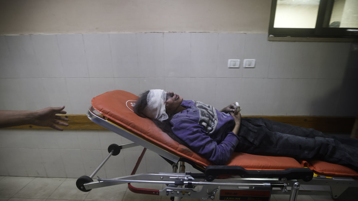 En skadad palestinsk flicka.