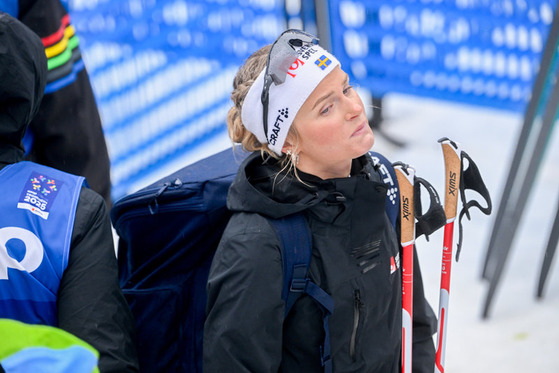 Frida Karlsson var rejält besviken efter fjärdeplatsen i söndagens VM-skiathlon.