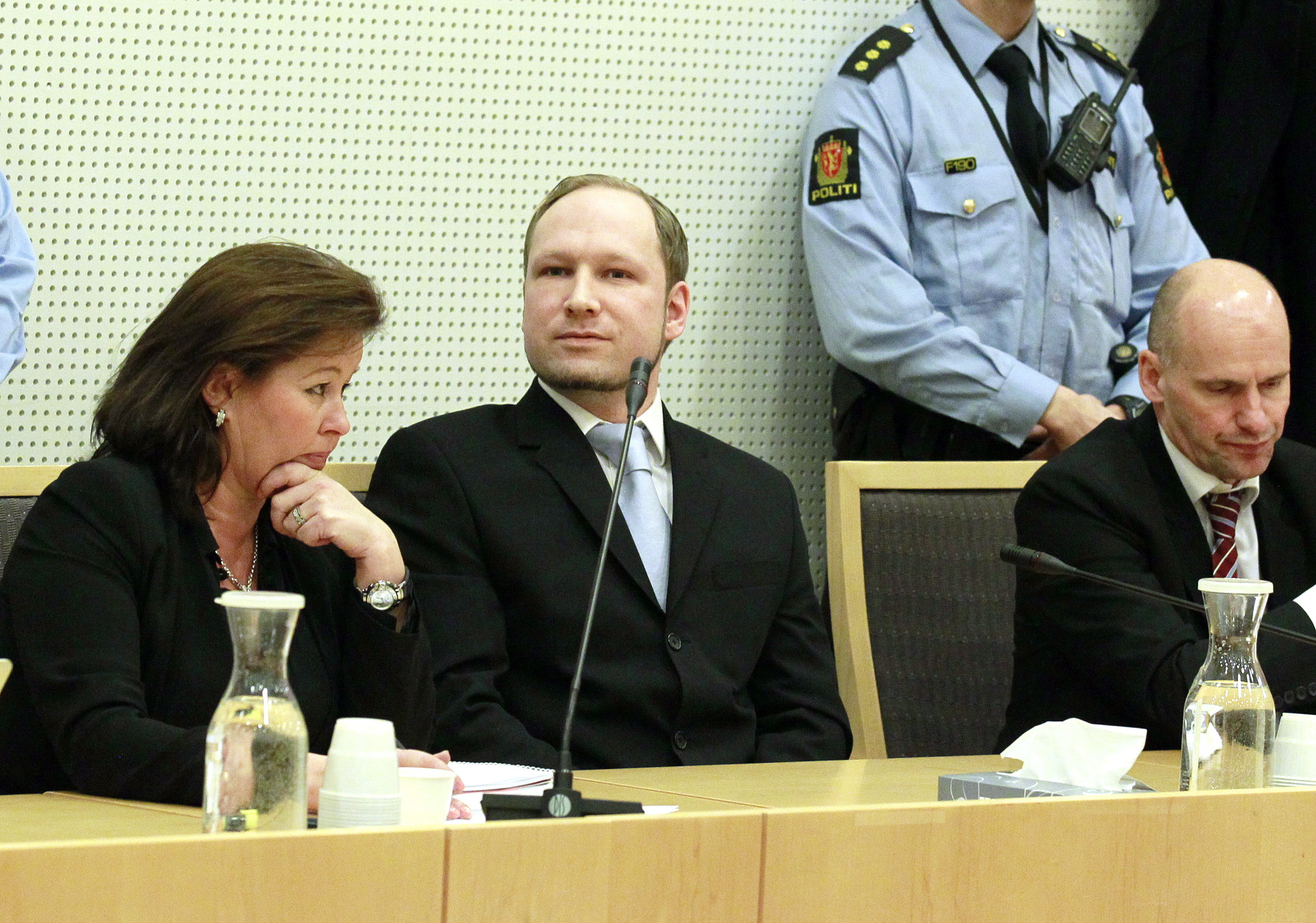 Breivik under rättegången i Oslo Tingshus.