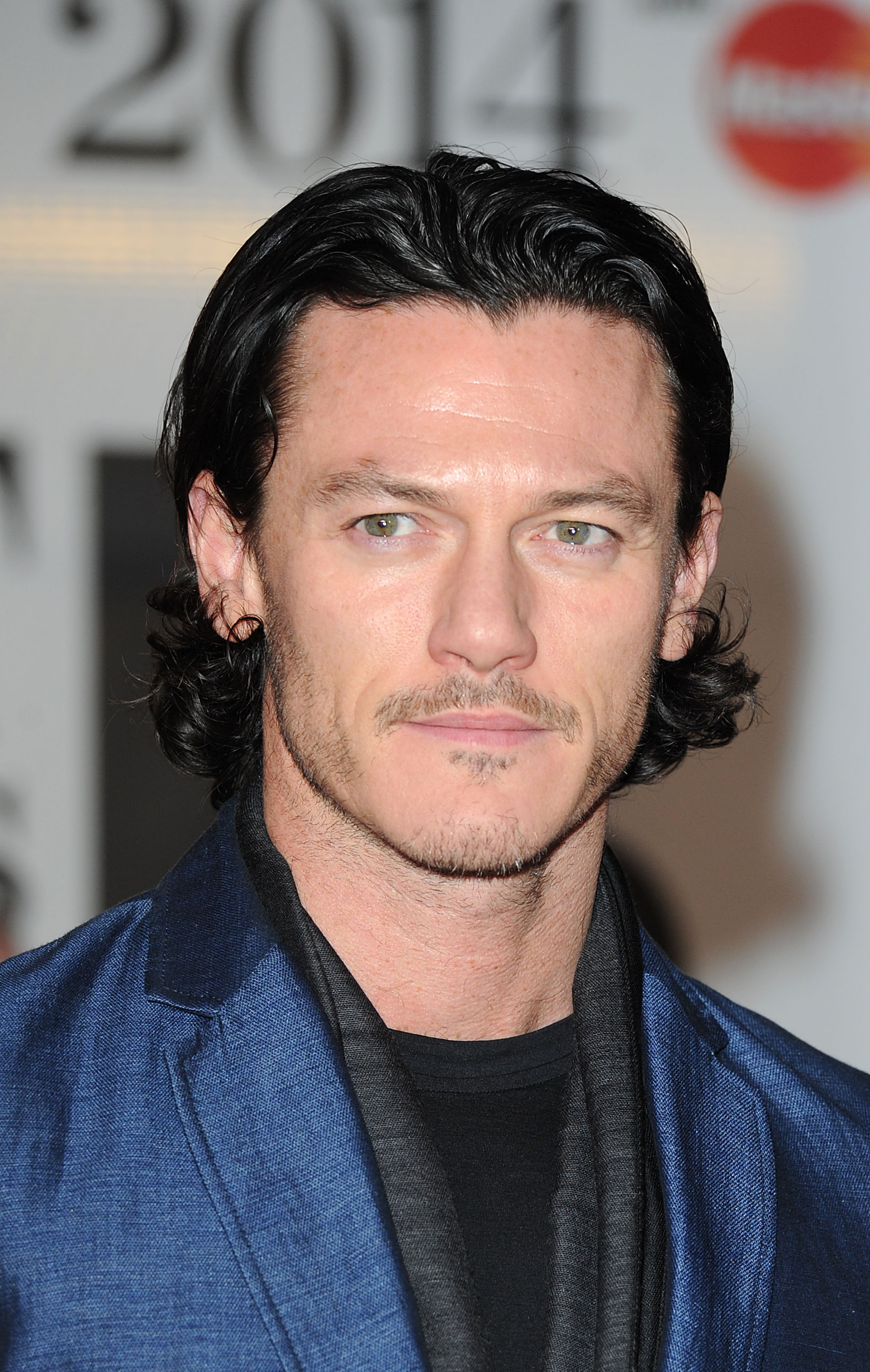 En stilig Luke Evans. En stilig Luke Evans.
