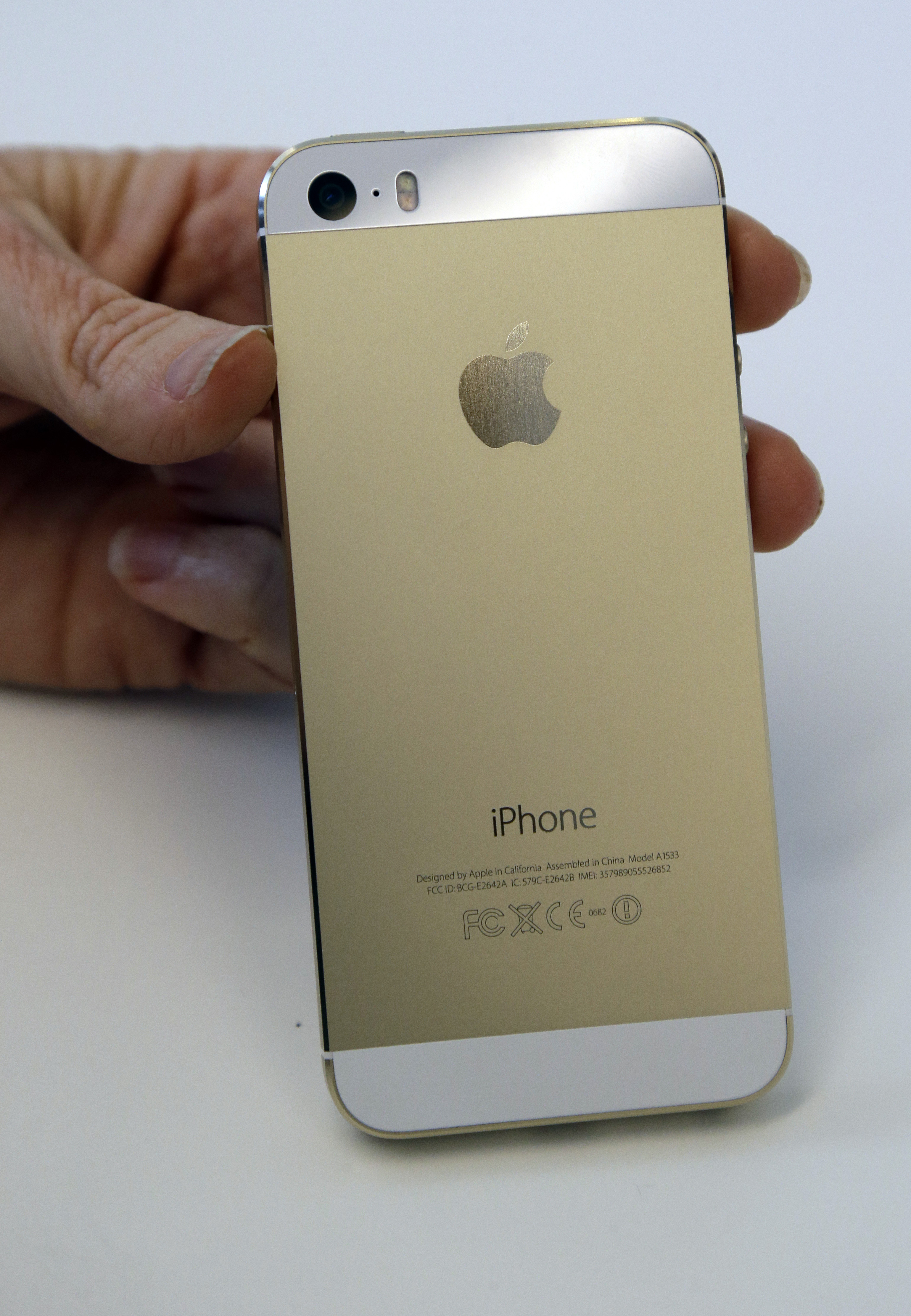 iPhone 5S - i guld.