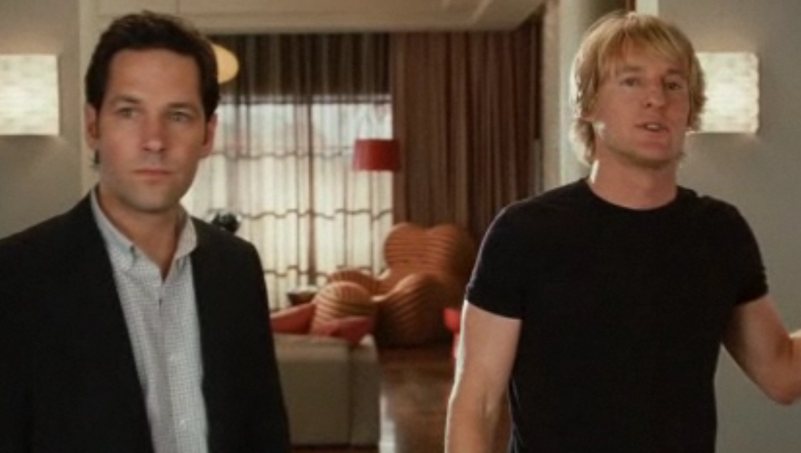 Paul Rudd och Owen Wilson spelar killarna som hamnar i ett triangel-kärleksdrama med Lisa, spelad av Witherspoon.