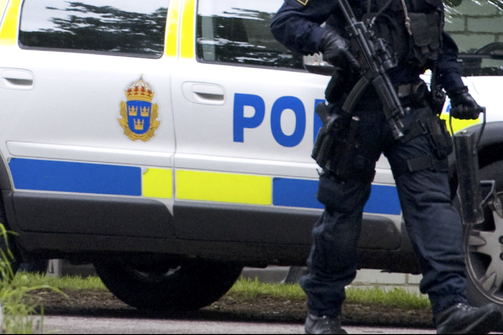 Polisen, Skottlossning, Brott och straff, Eskilstuna, Ambulans