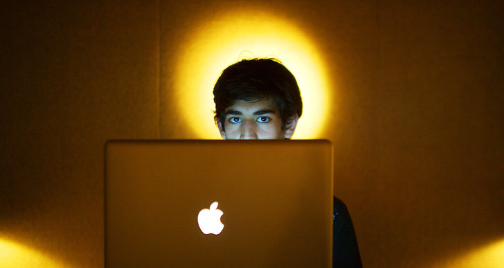 Censur, Twitter, Aaron Swartz, nätaktivist, Självmord