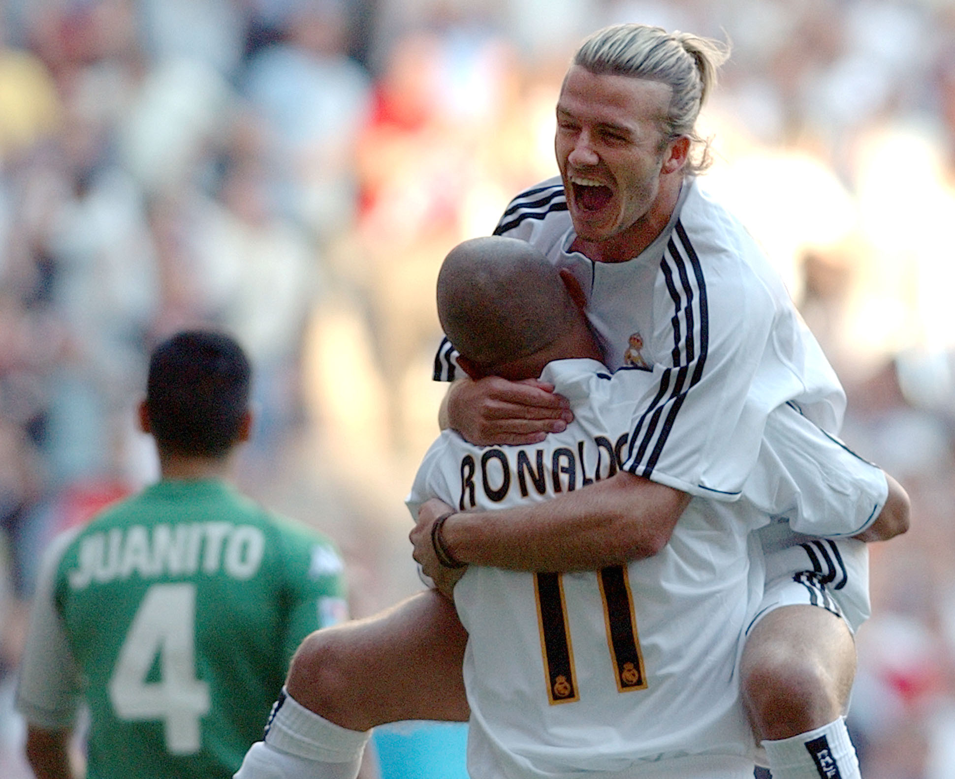 Ronaldo, originalet, tillsammans med Becks. Ronaldo, originalet, tillsammans med Becks.
