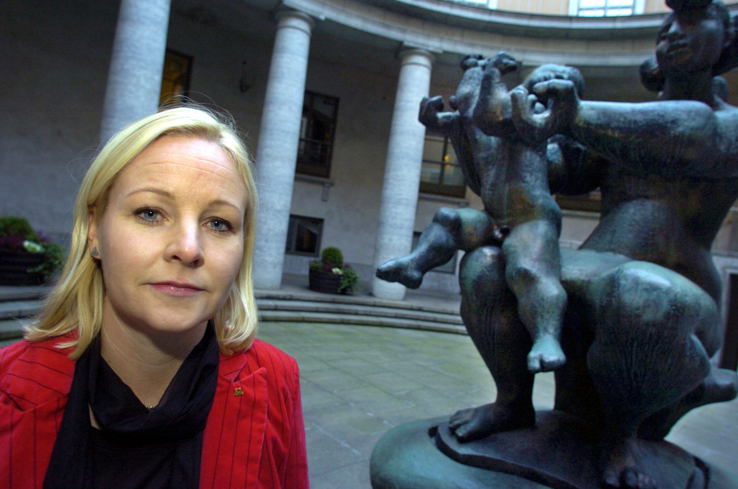 6. Hillevi Engström (M), arbetsmarknadsminister. Betyg: 4,2. 6. Hillevi Engström (M), arbetsmarknadsminister. Betyg: 4,2.
