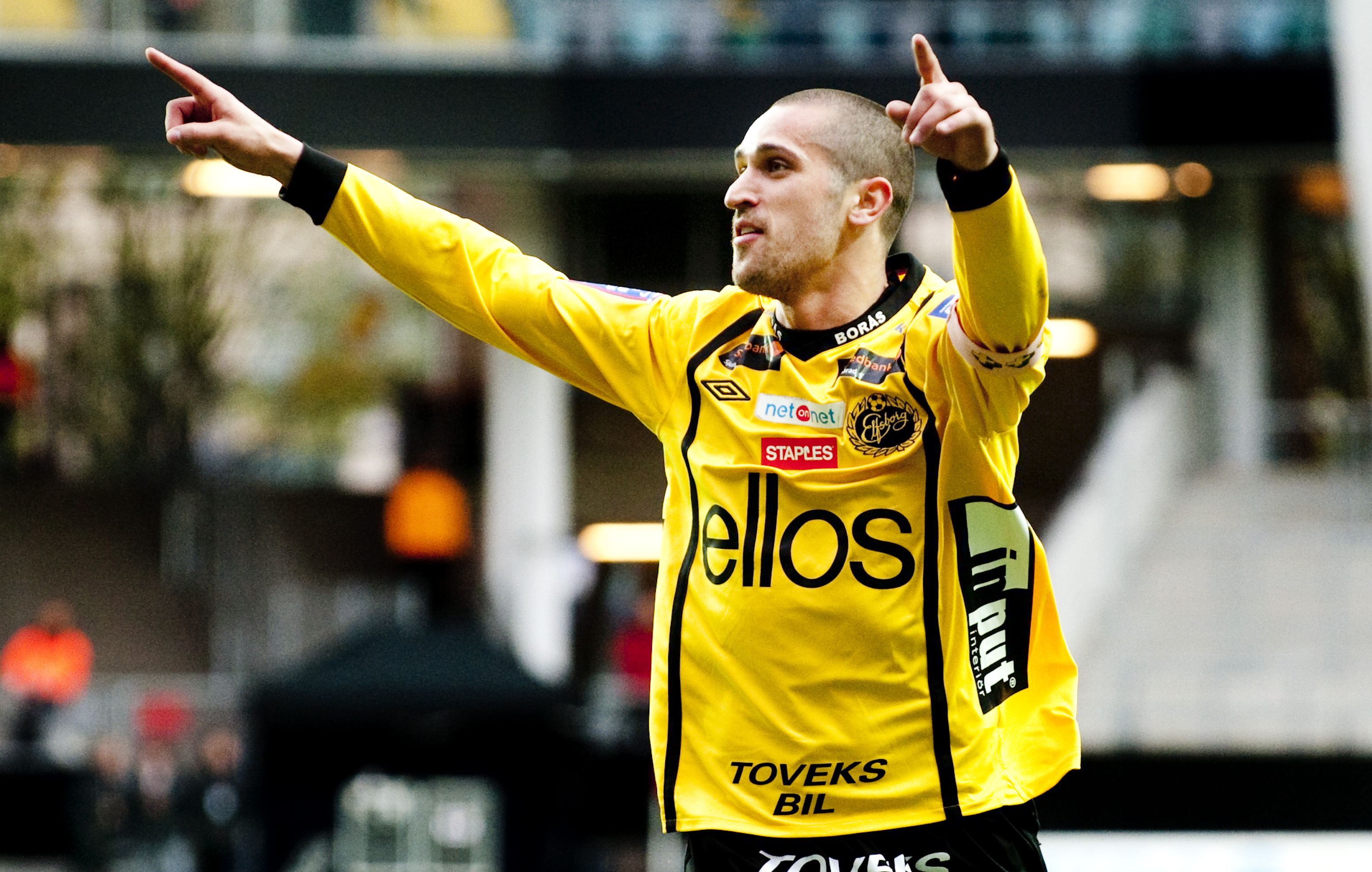 10. Emir Bajrami från Elfsborg till Twente för 35 miljoner kronor 2010. 10. Emir Bajrami från Elfsborg till Twente för 35 miljoner kronor 2010.