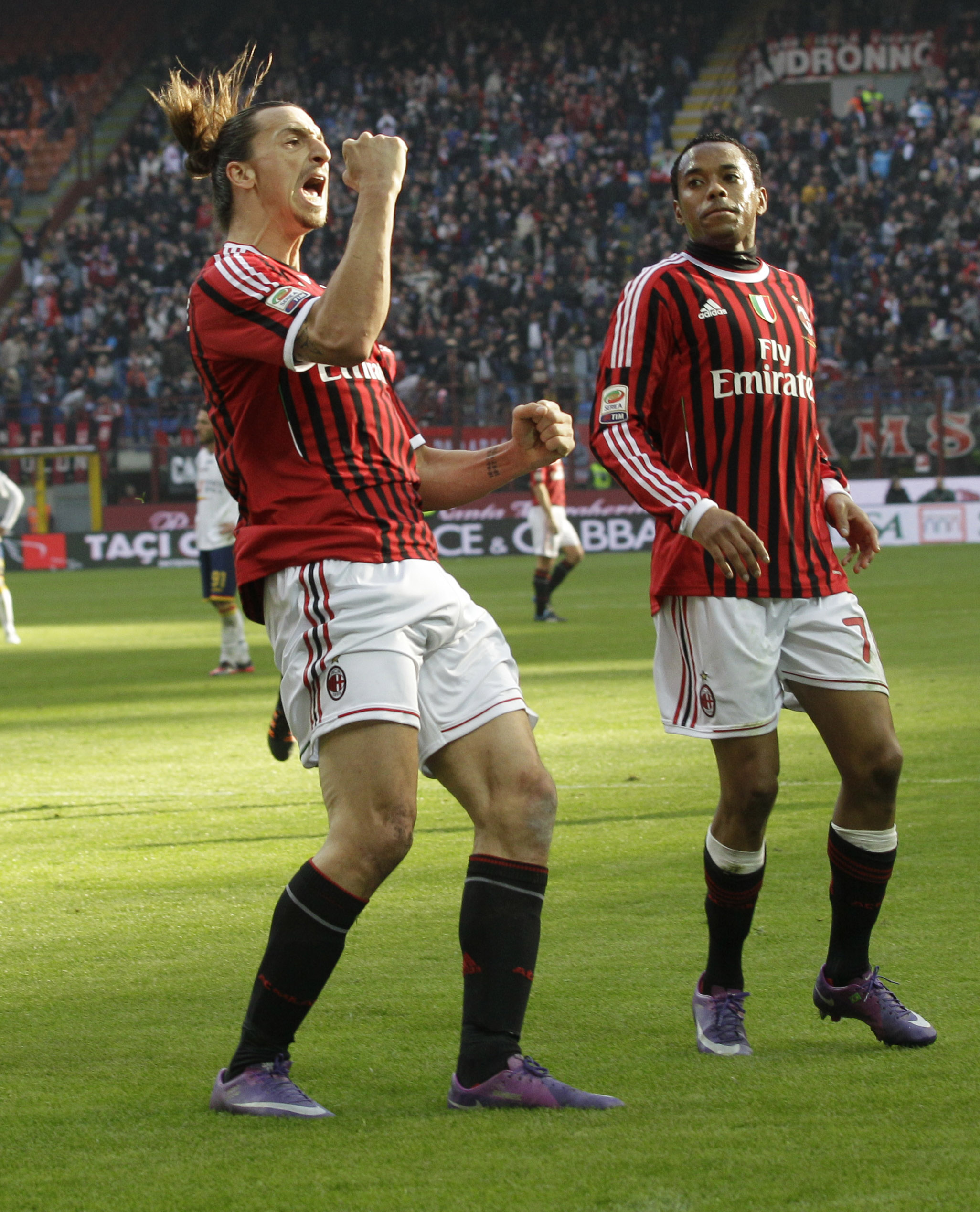 Milans Zlatan Ibrahimovic ställs mot Barcelona. 