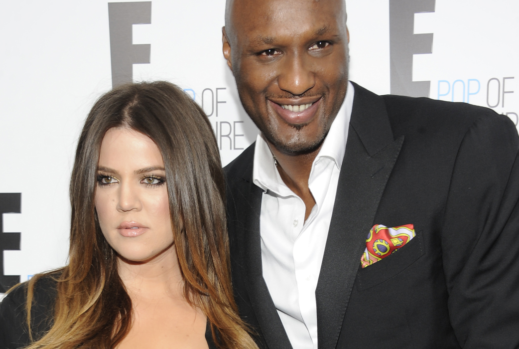 Khloe Kardashians make, basketspelaren Lamar Odom bedrog Khloe med strippan Jennifer Richardson. För två månader sedan berättade Jennifer för tidningen Star hur hon blev Lamars älskarinna efter att de två hade träffats på en nattklubb i Washington i januari 2012.Jennifer blev Lamars "turné-flickvän" och dessutom hade hon en trekant med Lamar och en annan kvinna. För tidningen In Touch berättade Jennifer dessutom om Lamars stora svaghet.
– Fötter och skor är hans grej. Han är känslosam, älskvärd och vild älskare, sa Jennifer.
En advokat trädde senare fram och berättade att även hon hade haft sex med den gifta Lamar. Khloe Kardashians make, basketspelaren Lamar Odom bedrog Khloe med strippan Jennifer Richardson. För två månader sedan berättade Jennifer för tidningen Star hur hon blev Lamars älskarinna efter att de två hade träffats på en nattklubb i Washington i januari 2012.Jennifer blev Lamars "turné-flickvän" och dessutom hade hon en trekant med Lamar och en annan kvinna. För tidningen In Touch berättade Jennifer dessutom om Lamars stora svaghet.
– Fötter och skor är hans grej. Han är känslosam, älskvärd och vild älskare, sa Jennifer.
En advokat trädde senare fram och berättade att även hon hade haft sex med den gifta Lamar.