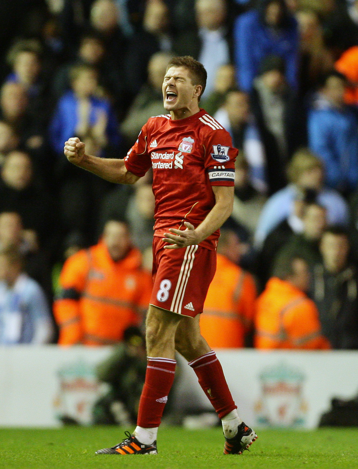 Steven Gerrard, England. Utsedd till lagkapten, något som visar hur högt i kurs han står hos Roy Hodgson. Steven Gerrard, England. Utsedd till lagkapten, något som visar hur högt i kurs han står hos Roy Hodgson.