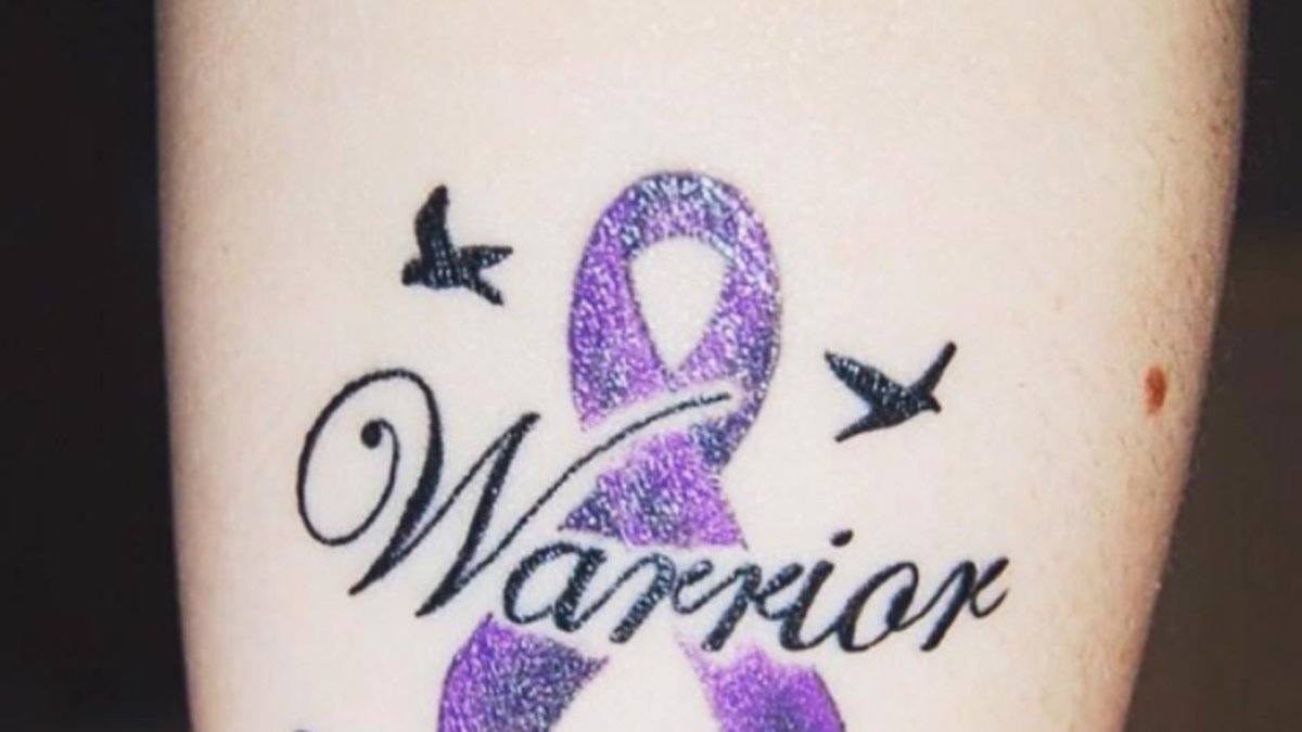 I november 2015 gjorde Johanna tatueringen som visar att hon överlevt den allvarliga sjukdomen. 