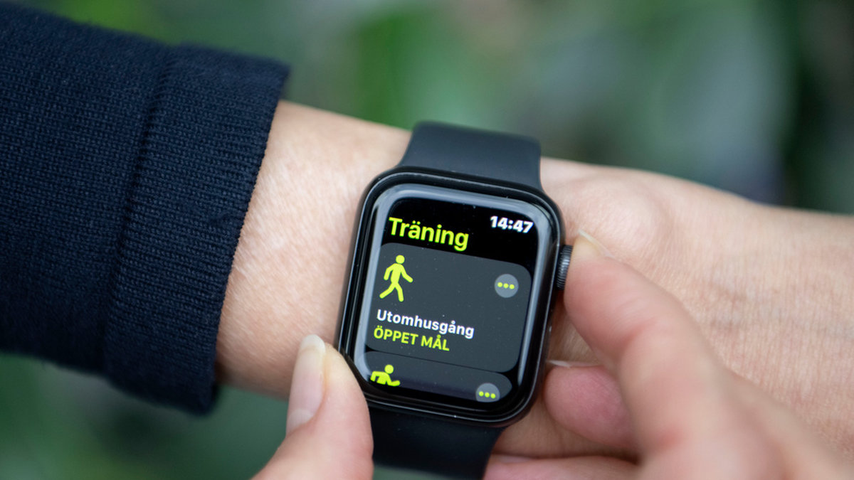 Apple får vika sig i patentstriden som rör syresättningsmätarna i företagets smarta klockor. Arkivbild.
