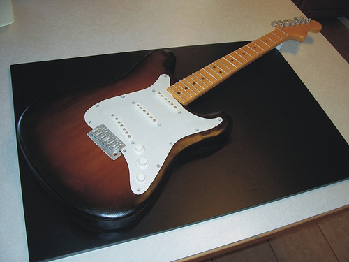 Gitarrtårta. Gitarrtårta.