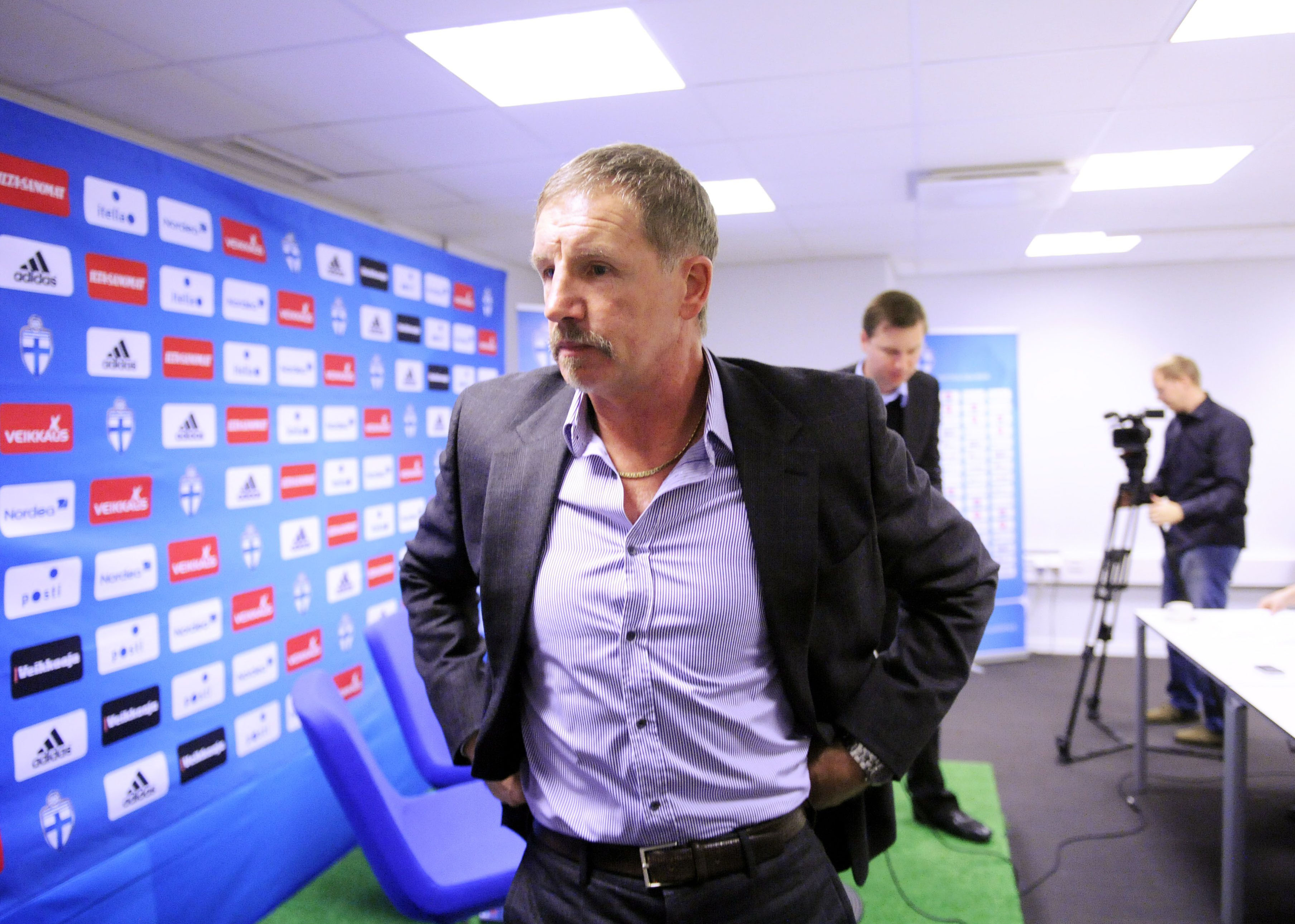 Den tidigare AIK-tränaren, Stuart Baxter, har även han pekats ut som en lämplig kandidat att ta över tronen "Rolle".