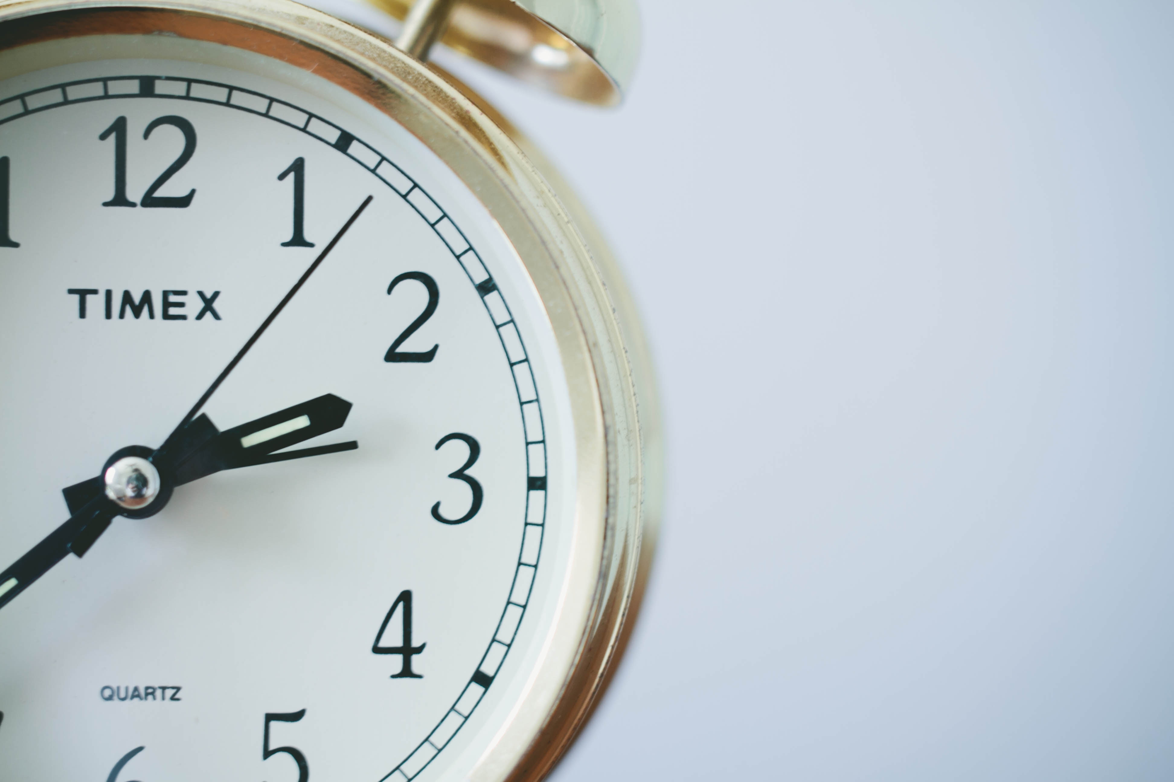 Med en bra sovrutin så behöver du inte ställa alarm på morgonen. Med en bra sovrutin så behöver du inte ställa alarm på morgonen.