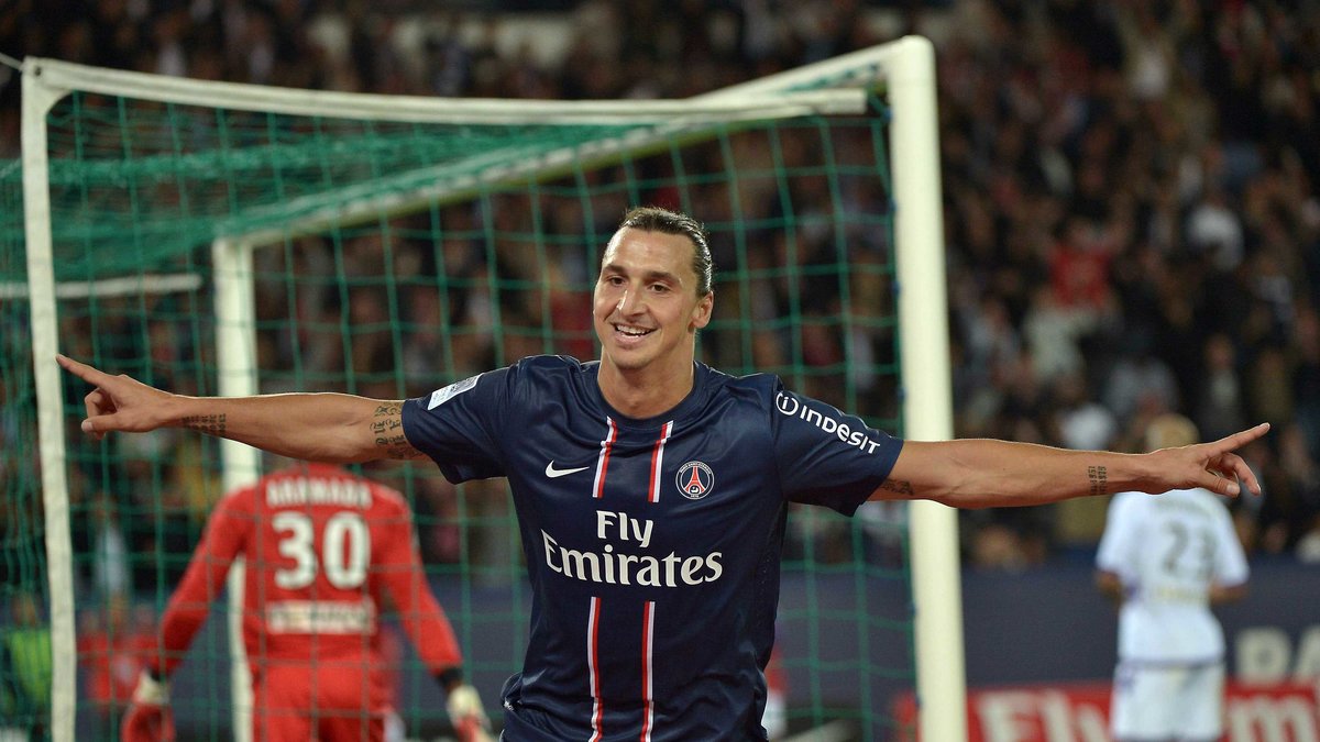 En glad men trött Zlatan gjorde 2-0-målet mot Toulouse hemma på Parc des Princes.