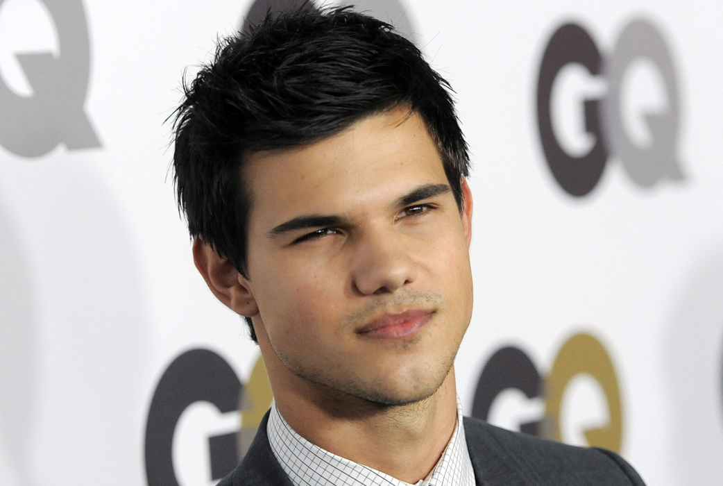 7. Taylor Lautner (2) 7. Taylor Lautner (2)