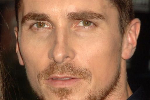 Christian Bales stod sin pappa mycket nära. Hans far gick bort i en hjärntumör år 2003.