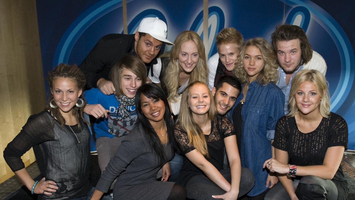 Tillsammans med 2009 års Idolgäng.